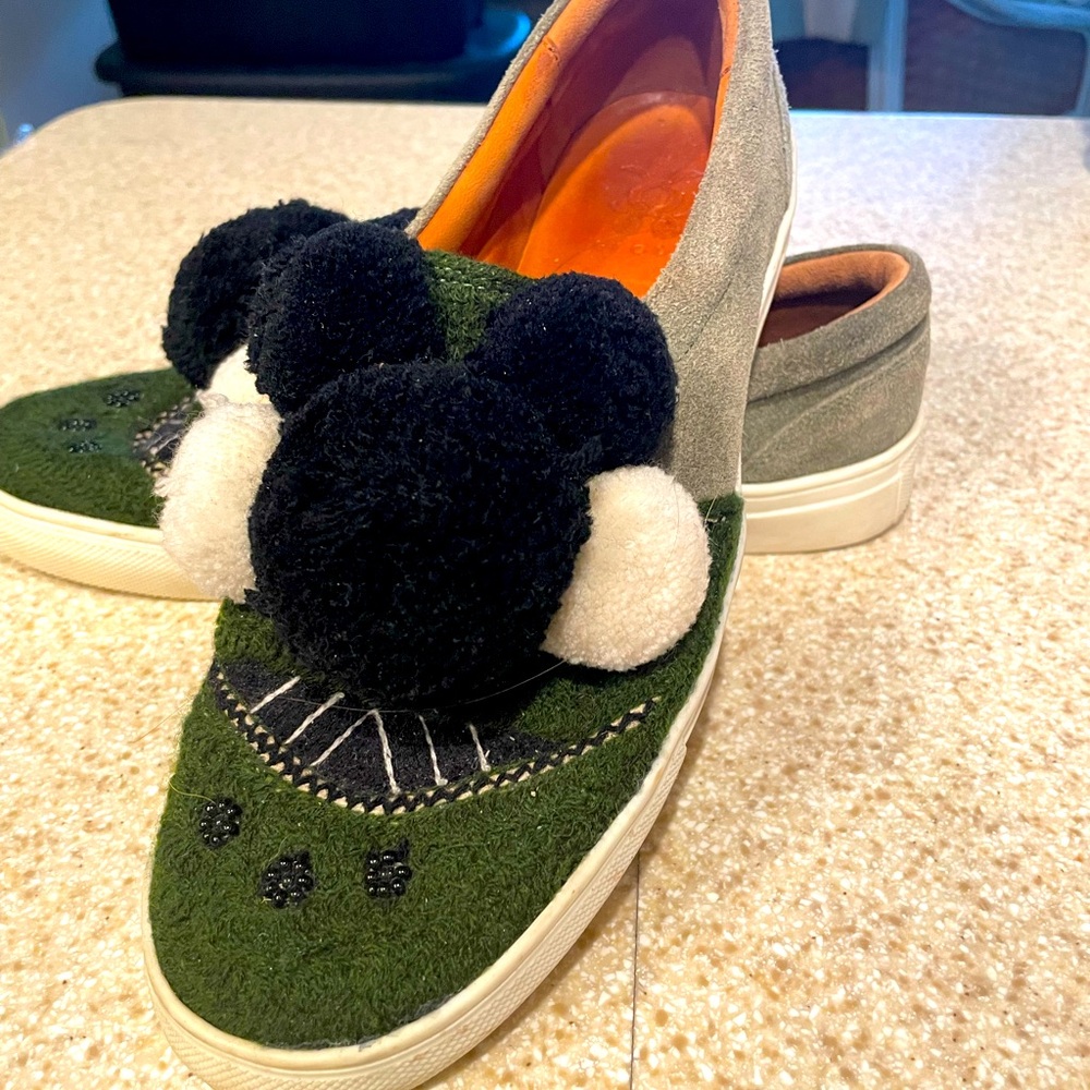 Figue, olive green suede slip on sneaker,new,excellent condition, cleaning out